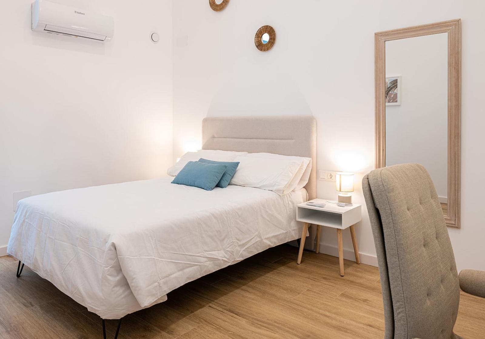 Main Lofts Valencia Apartment Bagian luar foto