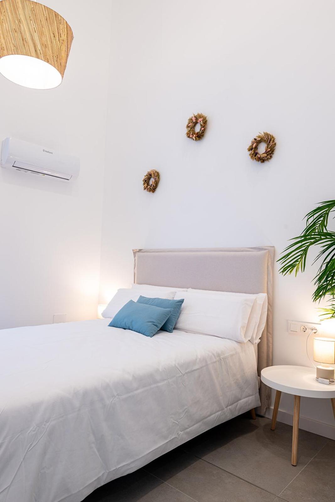 Main Lofts Valencia Apartment Bagian luar foto