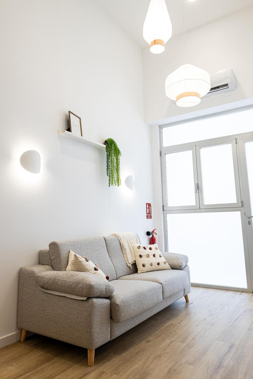 Main Lofts Valencia Apartment Bagian luar foto